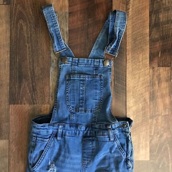 Dollhouse Size 1 overalls jeans denim waist 25 length 29 distressed with flaw - Picture 5 of 6